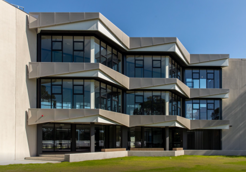 Elwood College thumbnail